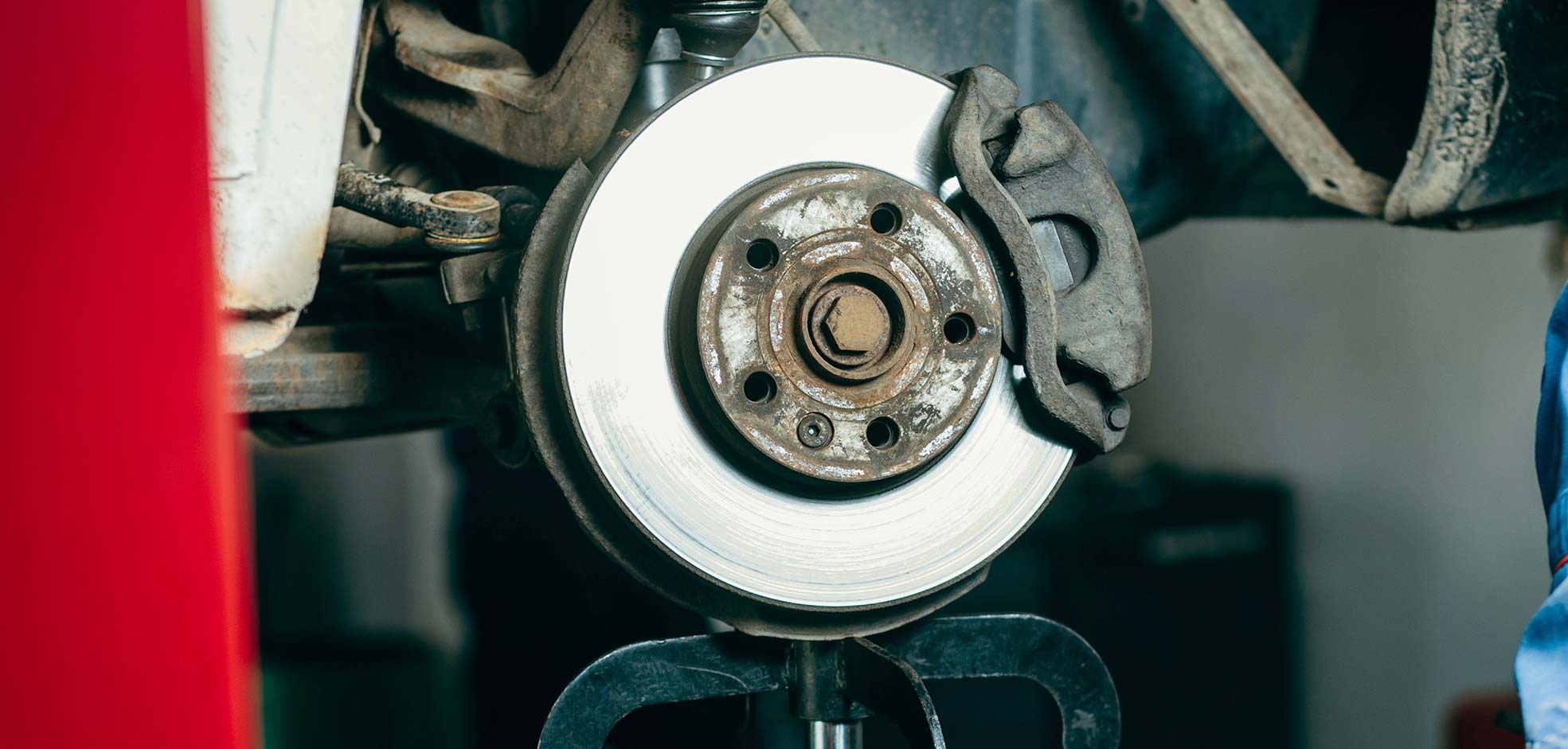 How to Recognize Brake Pad Wear Patterns